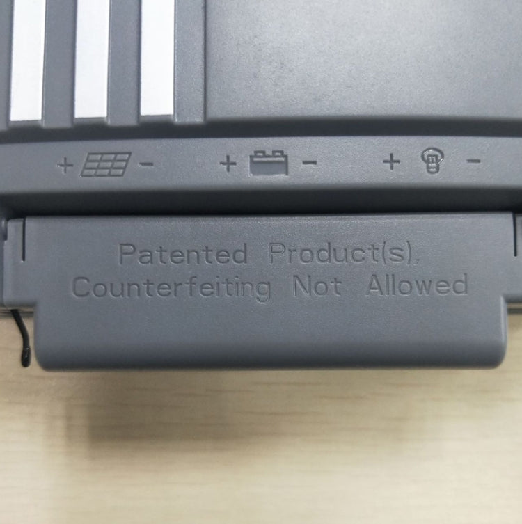 وحدة تحكم بالطاقة الشمسية MPPT 40A 12V/24V بشاشة LCD مع خاصية التعرف التلقائي على النظام خارج الشبكة