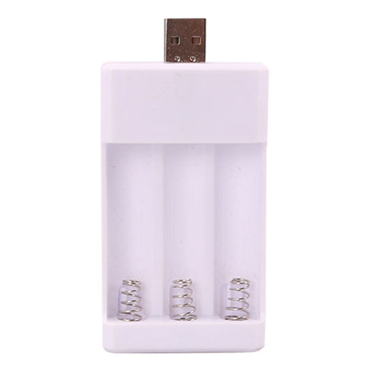 شاحن بطاريات USB بثلاث فتحات، شاحن عالمي للألعاب مع بطاريات AA / AAA قابلة لإعادة الشحن، بثلاث فتحات USB